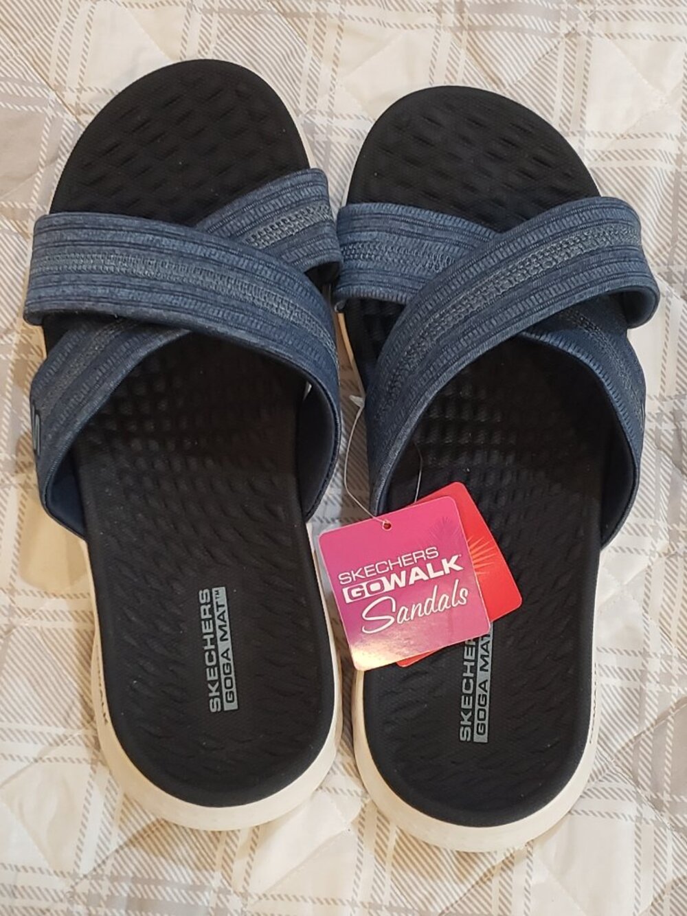 Skechers Women's G0 Walk flex-impressed slide sandals Size 10 Wide NWT